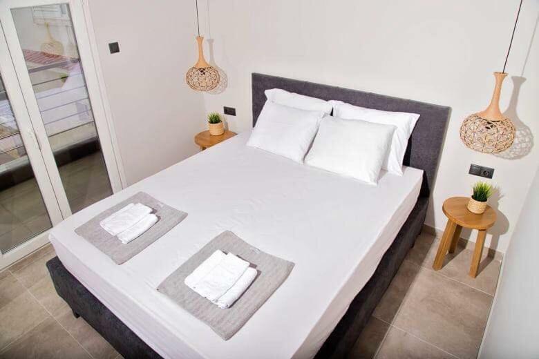 Aelia Boutique Apartments & Rooms Nea Vrasna Exterior photo